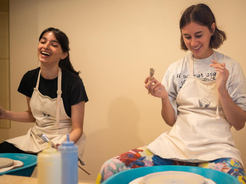 ceramic painting class